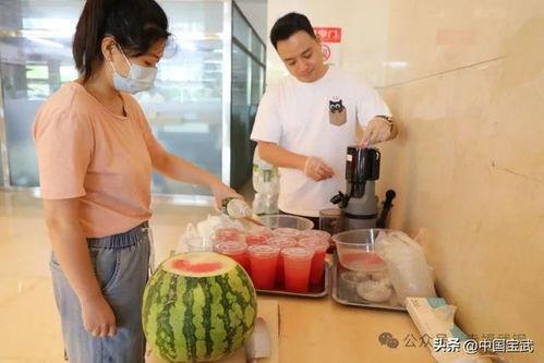 吃瓜爆料团体,吃瓜爆料团体带你探秘明星幕后故事