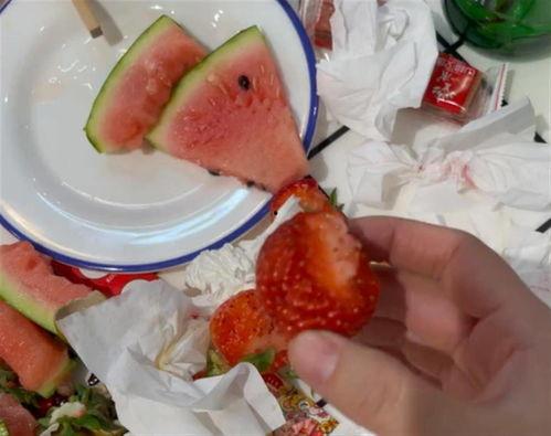 吃瓜爆料草莓,草莓背后的惊人真相大揭秘